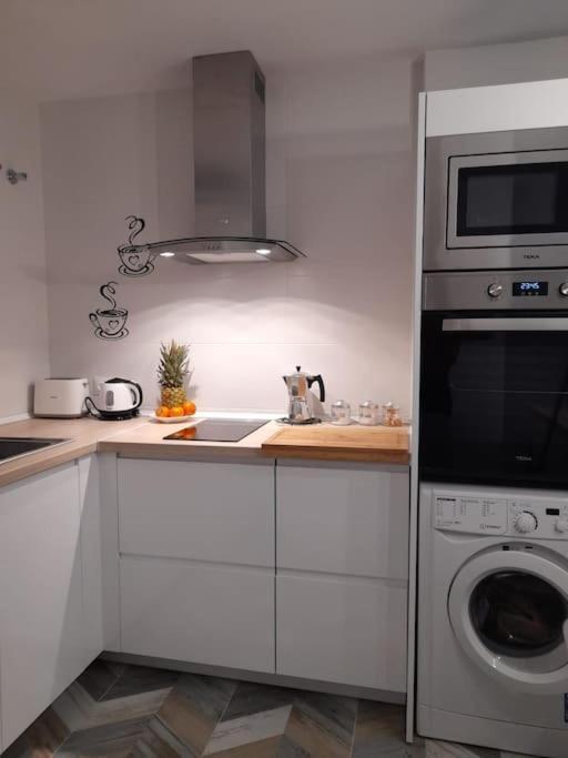 Encantador Apartamento Residencial Con Piscina Торемолинос Екстериор снимка