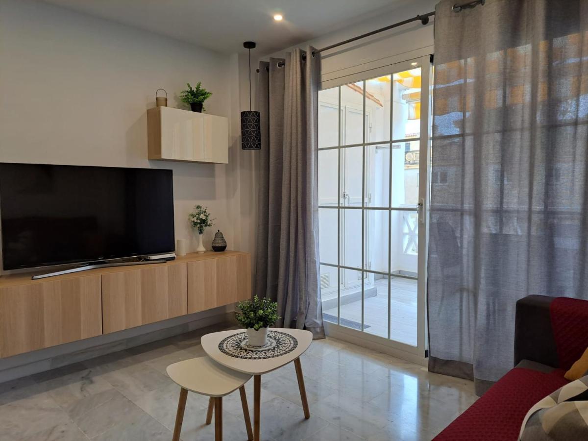 Encantador Apartamento Residencial Con Piscina Торемолинос Екстериор снимка